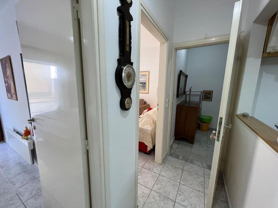 Local Apt Near City Lights 2 イラクリオン エクステリア 写真